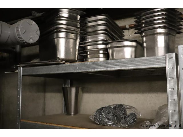 Partij diversen o.a. gn-bakken & wijnkoeler - afbeelding 1 van  6