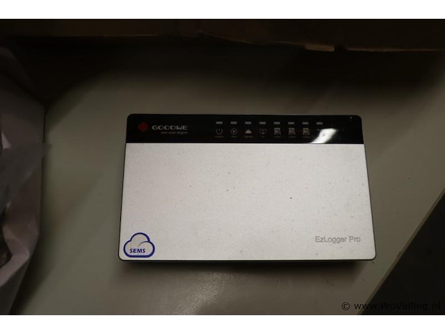 Partij diversen o.a. goodwe ezlogger pro & panasonic basisstation model kx-tgp500 - afbeelding 4 van  9