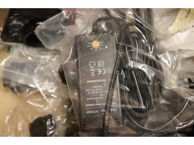 Partij diversen o.a. goodwe ezlogger pro & panasonic basisstation model kx-tgp500 - afbeelding 8 van  9