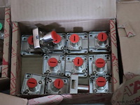 Partij diversen o.a. hafele sluitplaat & sloten - afbeelding 3 van  5