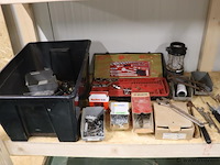 Partij diversen o.a. handgereedschap & bevestigingsmaterialen