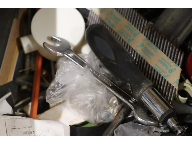 Partij diversen o.a. handgereedschap & bevestigingsmaterialen - afbeelding 6 van  6