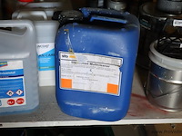 Partij diversen o.a. metzger snelcement, toupret stopverf, multicleaner, ammoniak oplossing, easy-wax r & bostik zwaluw beglazingskit hybriseal 2ps - afbeelding 3 van  16