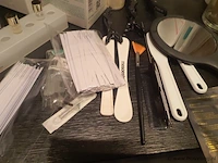 Partij diversen o.a. plastic handschoenen & lycon aloë vera soothing gel - afbeelding 3 van  6