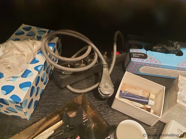 Partij diversen o.a. plastic handschoenen & lycon aloë vera soothing gel - afbeelding 4 van  6