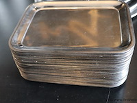 Partij diversen o.a. schaal op voet, serveer & dienbladen - afbeelding 2 van  5