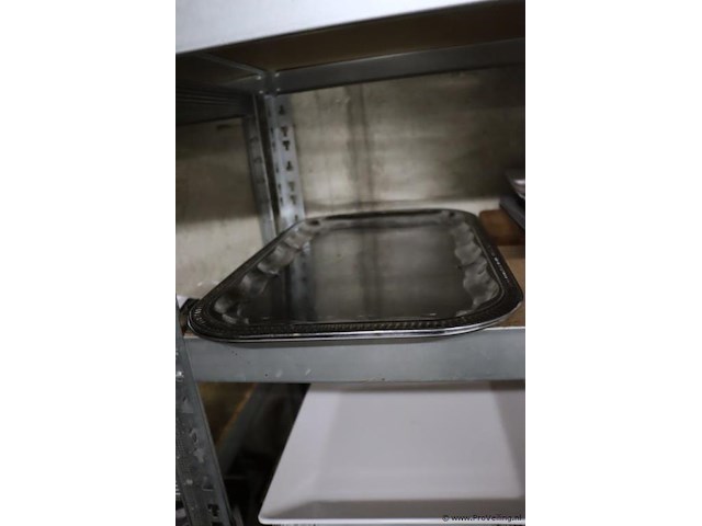 Partij diversen o.a. serveer dienbladen, borden & kassarollen - afbeelding 3 van  7