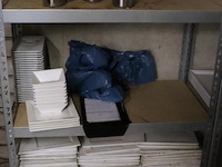 Partij diversen o.a. serveerborden & kommen - afbeelding 1 van  4