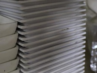 Partij diversen o.a. serveerschaaltjes, borden & glazen - afbeelding 3 van  8