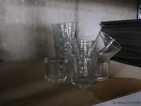 Partij diversen o.a. serveerschaaltjes, borden & glazen - afbeelding 5 van  8