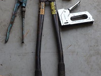 Partij diversen o.a. stanley rolmaat, nietmachine & tangen - afbeelding 1 van  6