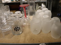 Partij diversen o.a. texels bierglas, glazen potjes, amstel radler glazen, wijn & borrelglazen - afbeelding 6 van  11