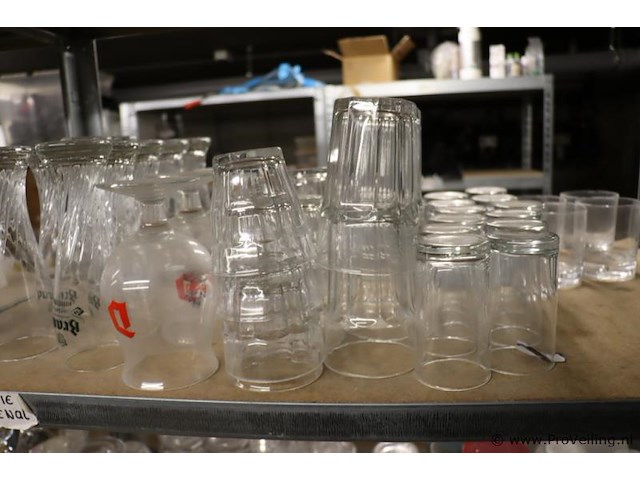Partij diversen o.a. texels bierglas, glazen potjes, amstel radler glazen, wijn & borrelglazen - afbeelding 7 van  11