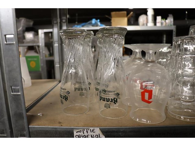 Partij diversen o.a. texels bierglas, glazen potjes, amstel radler glazen, wijn & borrelglazen - afbeelding 8 van  11