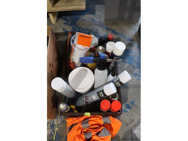 Partij diversen o.a. tuinslanghouders & wurth rubberspray - afbeelding 3 van  10