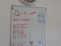 Partij diversen o.a. whiteboard, archiveerbakken, pennen & etiketten - afbeelding 1 van  8