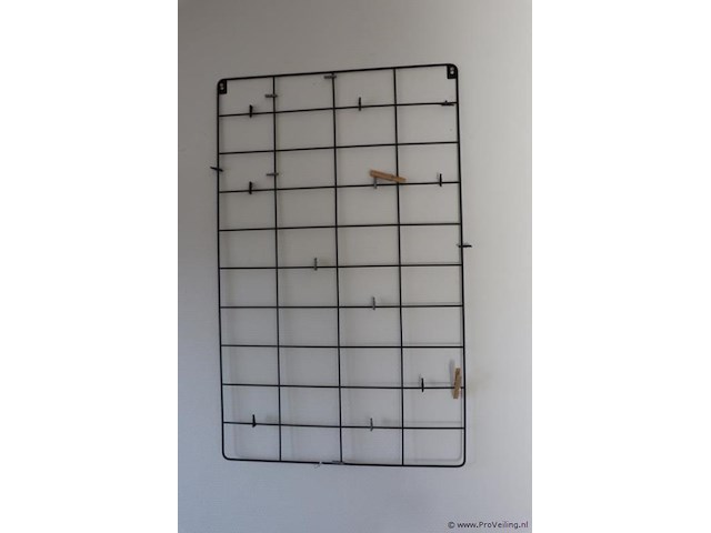 Partij diversen o.a. whiteboard, archiveerbakken, pennen & etiketten - afbeelding 2 van  8