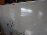 Partij diversen o.a. whiteboard, archiveerbakken, pennen & etiketten - afbeelding 4 van  8