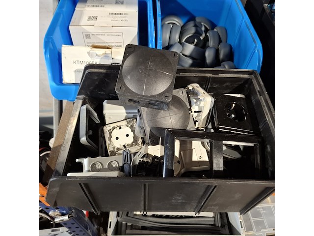 Partij diversen, o.a. yato, philips, makita, hitachi - afbeelding 54 van  77