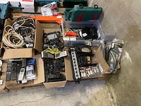 Partij diversen op een pallet - afbeelding 5 van  5