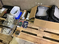 Partij diversen op pallet - afbeelding 2 van  6