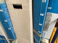 Partij diversen sealskin douche & badwanden - afbeelding 8 van  8