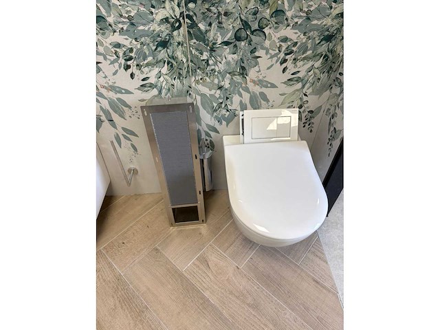 Partij diversen showroom sanitair - afbeelding 3 van  3
