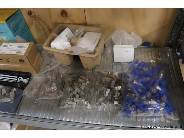 Partij diversen t.b.v. zonnepanelen o.a. av access usb extender u2ex50 - afbeelding 2 van  5