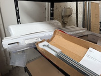 Partij diversen w.o. afdichtprofiel, railstysteem w.o. sealskin, hewlett packard - afbeelding 1 van  5