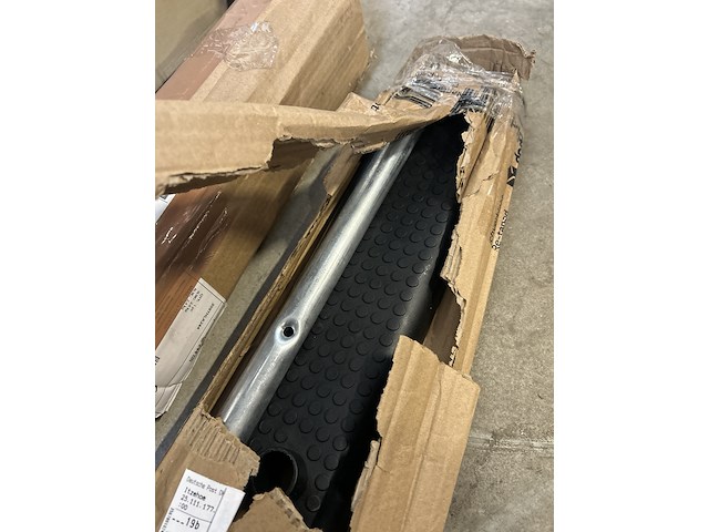 Partij diversen w.o. bouwmarkt artikelen w.o. geberit - afbeelding 8 van  9