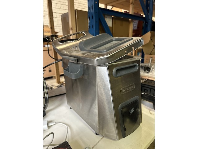 Partij diversen w.o. camera en ventilator w.o. delonghi, prima donna, innox - afbeelding 6 van  9