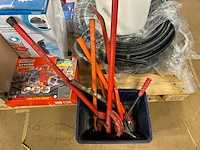 Partij diversen w.o. gereedschap en installatiemateriaal - afbeelding 3 van  5