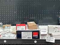 Partij diversen w.o. hoekstopkraan, w.o. venlo, schnabl, honeywell - afbeelding 1 van  8