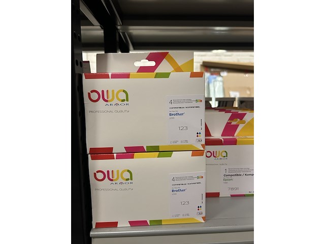 Partij diversen w.o. inkt cartridges w.o. owa, arcoroc, scholl - afbeelding 2 van  6