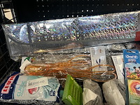 Partij diversen w.o. leifheit, oral-b, dunlop - afbeelding 2 van  7