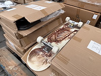 Partij diversen w.o. skateboard, bijzettafels - afbeelding 4 van  7