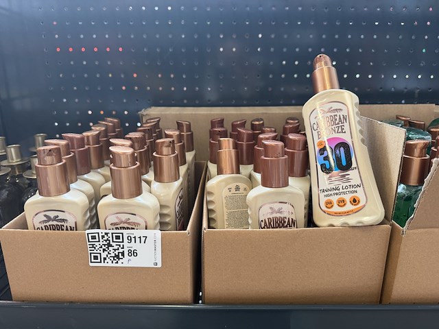 Partij diversen w.o. tanning lotion, aftersun w.o. caribbean bronze - afbeelding 2 van  9