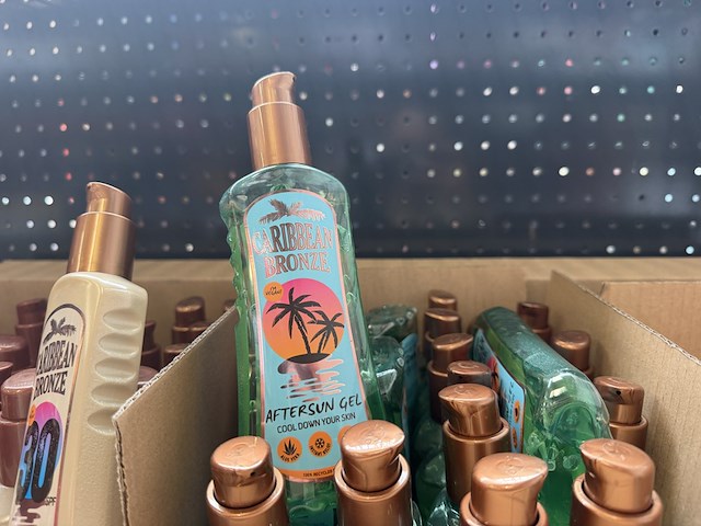 Partij diversen w.o. tanning lotion, aftersun w.o. caribbean bronze - afbeelding 4 van  9