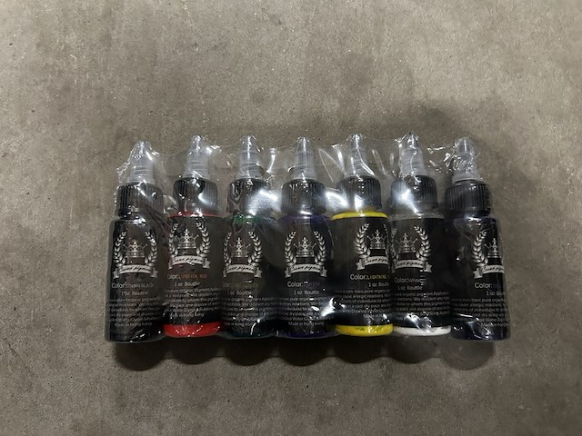 Partij diversen w.o. tattoo inkt w.o. barber - afbeelding 6 van  8