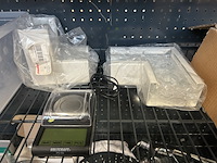 Partij diversen w.o. verlichting en kookwekkers - afbeelding 3 van  8