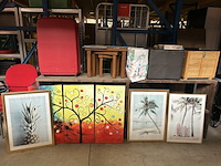Partij diversen w.o. wanddecoratie, meubels - afbeelding 1 van  8