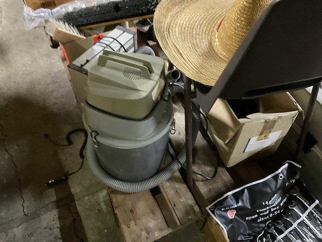 Partij diversen - afbeelding 7 van  15