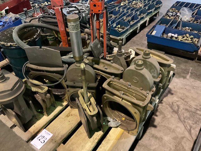 Partij diversen - afbeelding 2 van  4