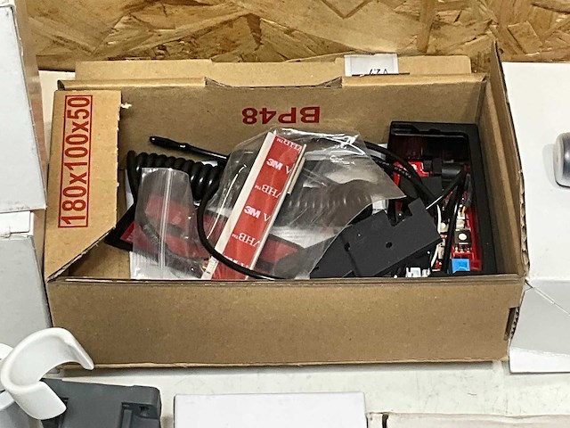 Partij diversen - afbeelding 9 van  19