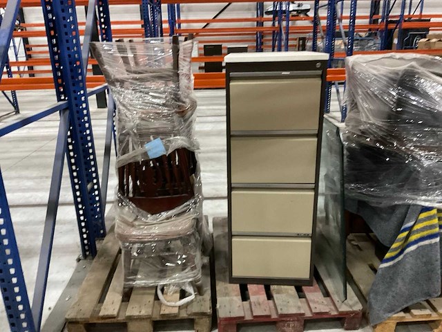 Partij diversen - afbeelding 17 van  28