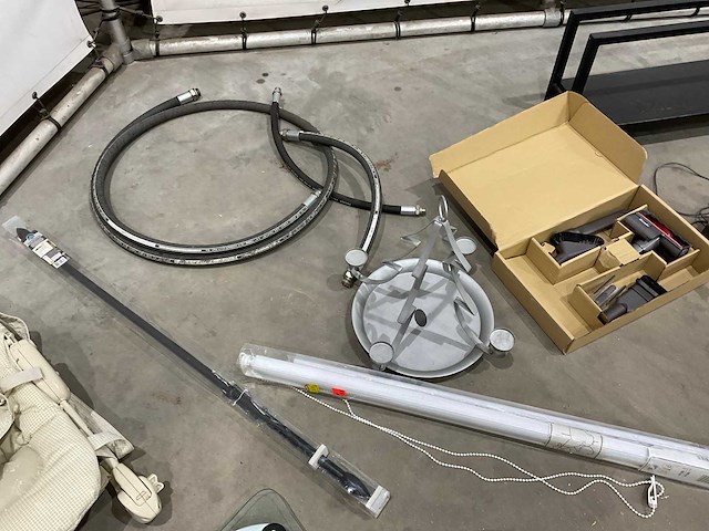 Partij diversen - afbeelding 5 van  8