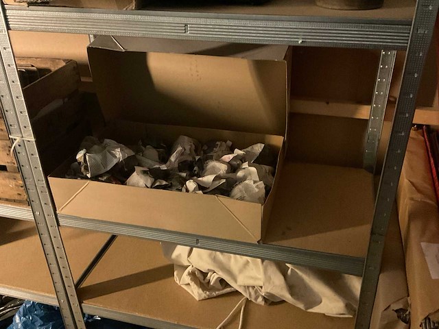 Partij diversen - afbeelding 1 van  2