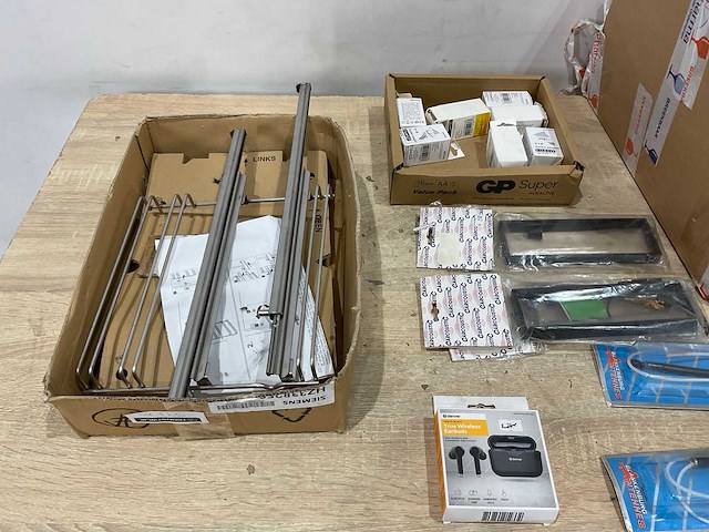 Partij diversen - afbeelding 1 van  5