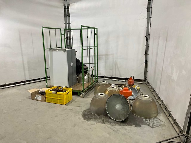 Partij diversen - afbeelding 1 van  7