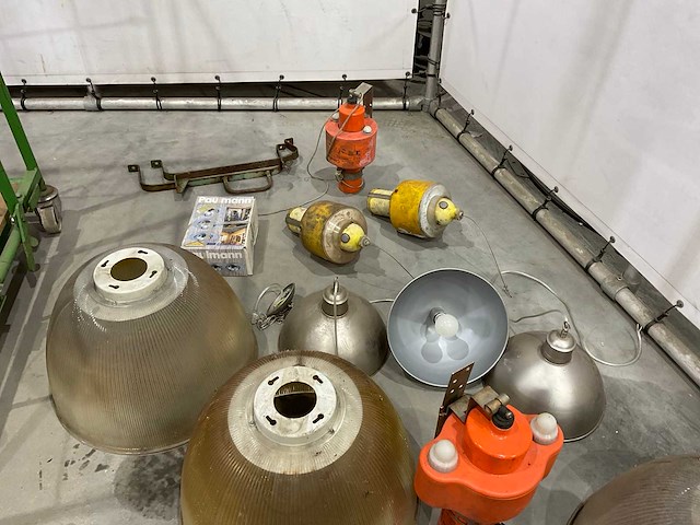 Partij diversen - afbeelding 3 van  7